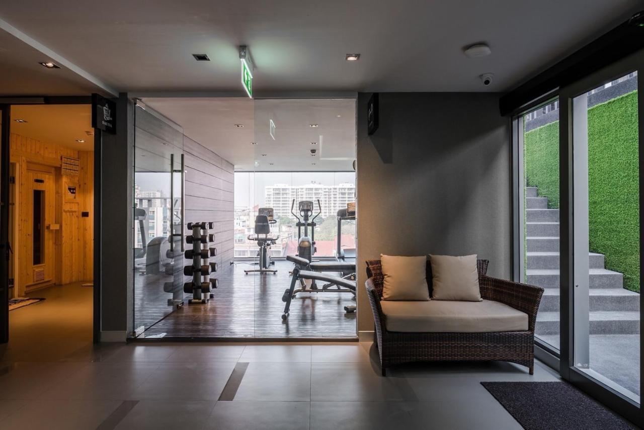 Voque & Serviced Sukhumvit 51 4* 曼谷